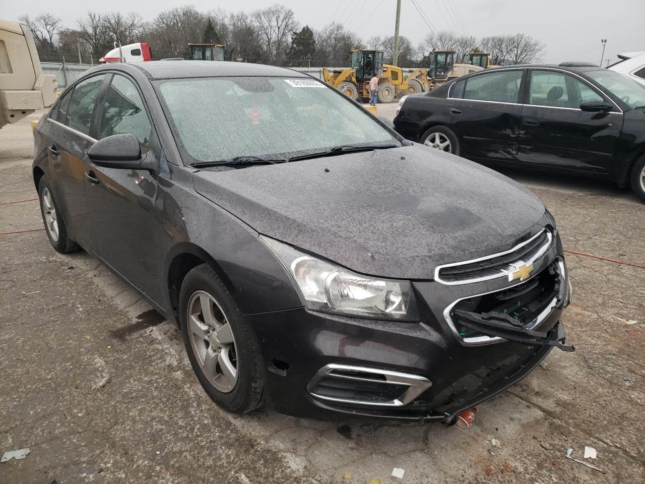 CHEVROLET CRUZE LT 2015 with VIN 1G1PC5SB3F7181637 - Photo from auction