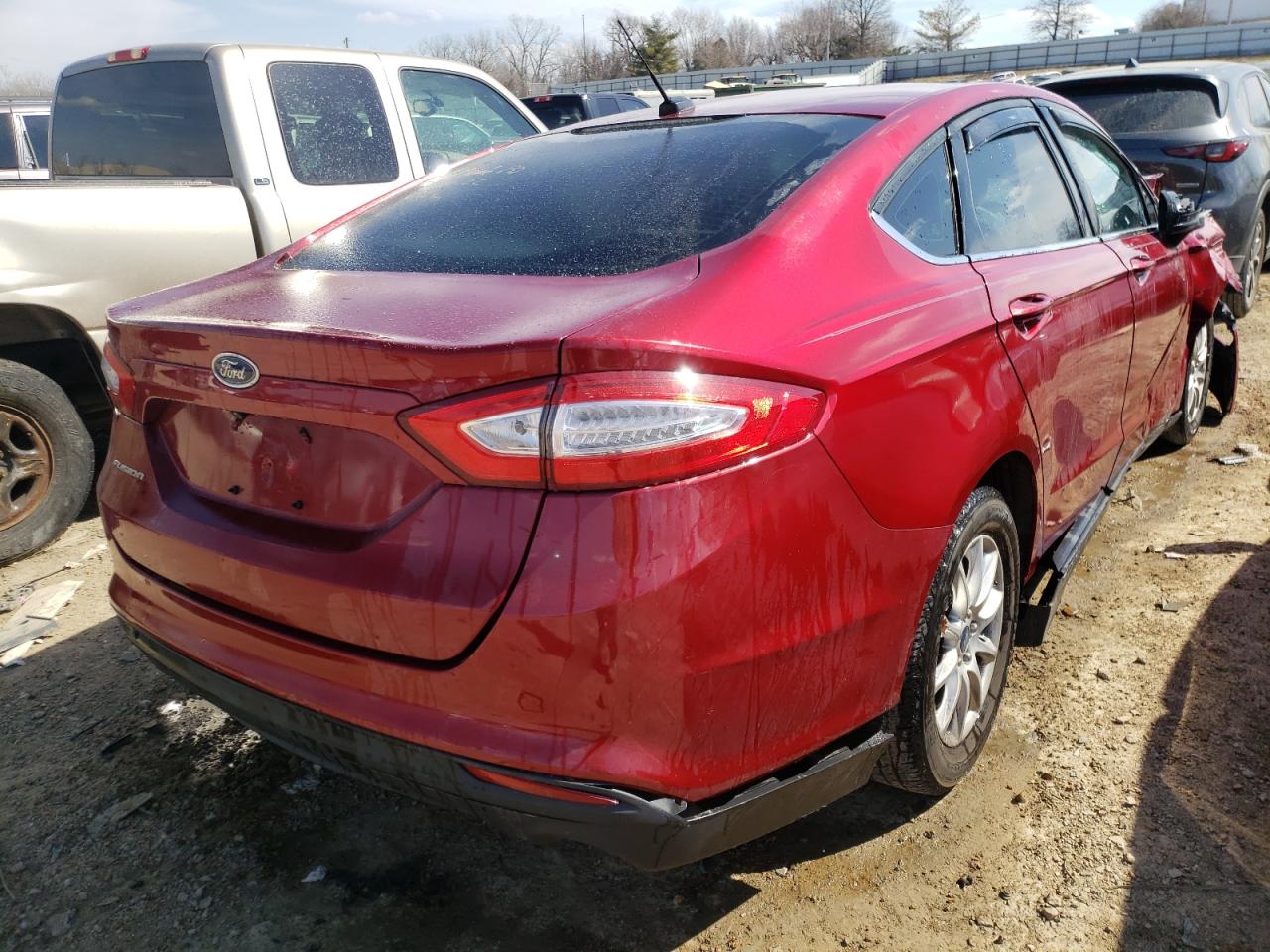 Photo 4 from auction – 2016 FORD FUSION S with VIN 3FA6P0G78GR396302