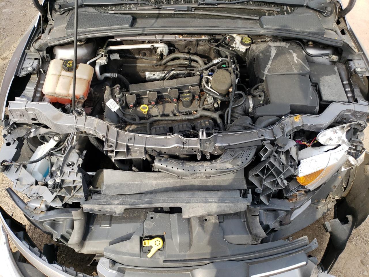 Photo 7 from auction – 2014 FORD FOCUS SE with VIN 1FADP3F28EL167886