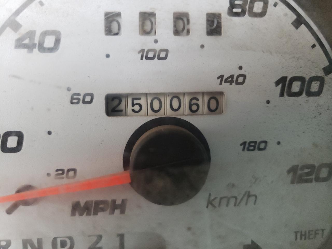 Photo 8 from auction – 2003 FORD EXPLORER S with VIN 1FMYU60E13UA47732
