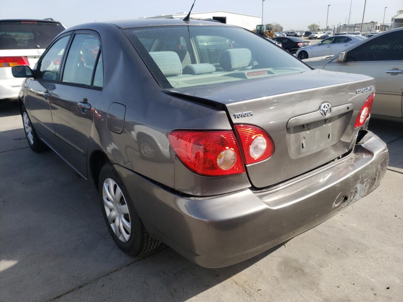 Photo 3 from auction – 2005 TOYOTA COROLLA CE with VIN 1NXBR32E55Z495266