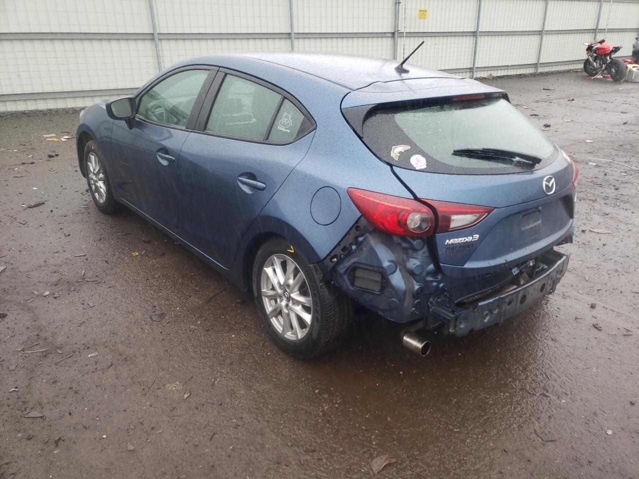 Photo 3 from auction – 2017 MAZDA 3 SPORT with VIN 3MZBN1K73HM111853