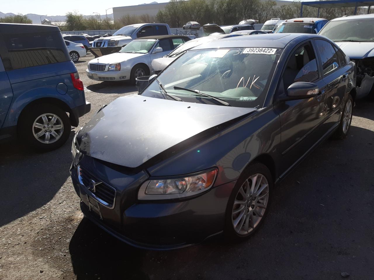Photo 2 from auction – 2009 VOLVO S40 2.4I with VIN YV1MS390792449459