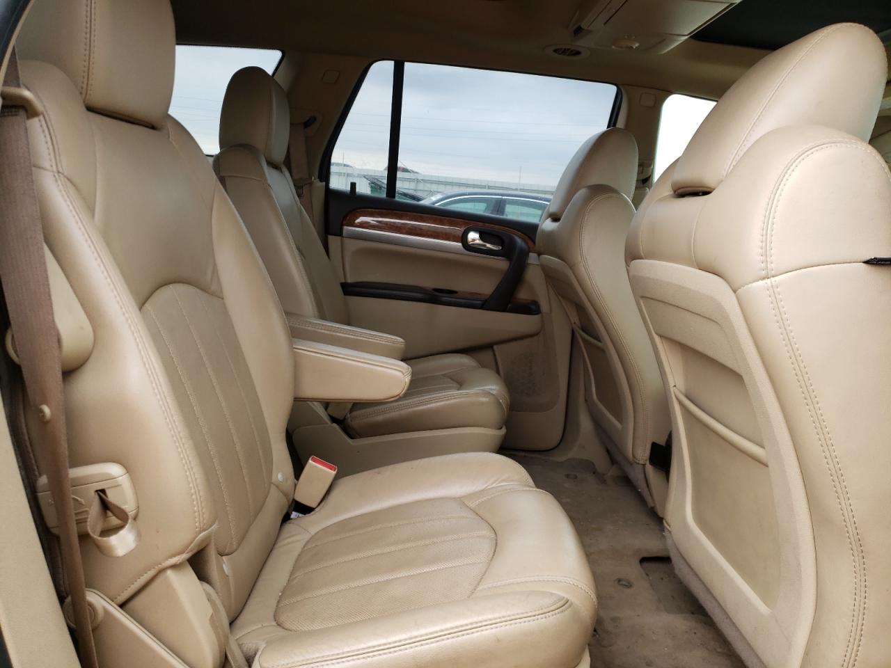 Photo 6 from auction – 2012 BUICK ENCLAVE with VIN 5GAKVDED0CJ296215