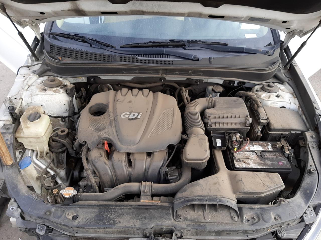Photo 7 from auction – 2011 HYUNDAI SONATA GLS with VIN 5NPEB4AC4BH087942