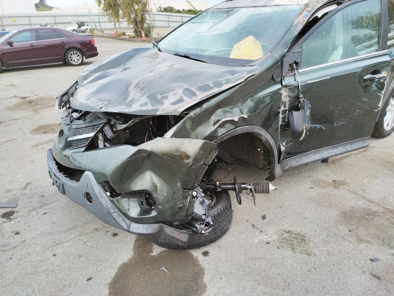 Photo 9 from auction – 2013 TOYOTA RAV4 LIMIT with VIN 2T3YFREV3DW023445