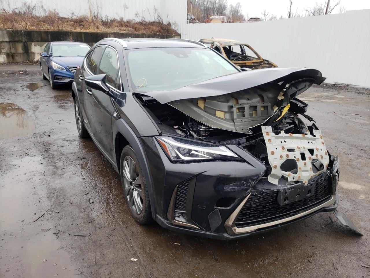 Photo 1 from auction – 2019 LEXUS UX 250H with VIN JTHU9JBH1K2014074