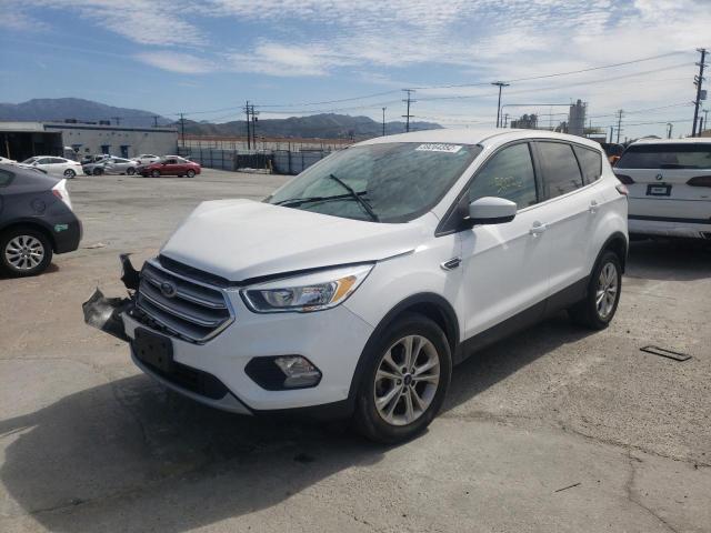 Photo 2 from auction – 2017 FORD ESCAPE SE with VIN 1FMCU0GD2HUA52675