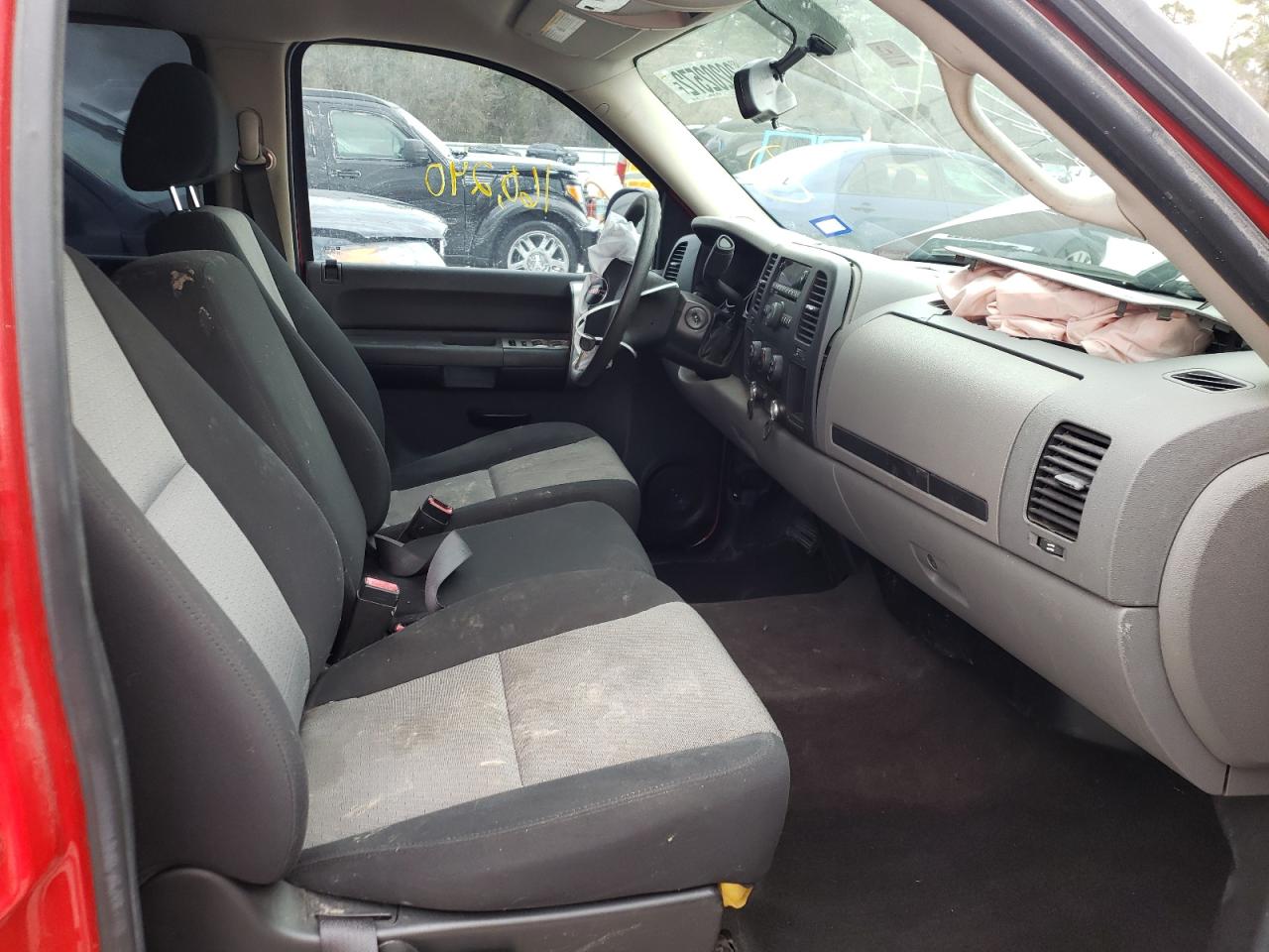 Photo 5 from auction – 2008 GMC SIERRA C15 with VIN 2GTEC13C481288615