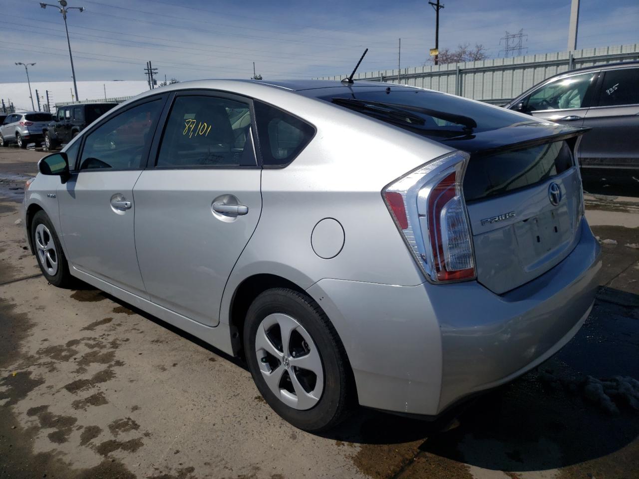 Photo 3 from auction – 2015 TOYOTA PRIUS with VIN JTDKN3DU8F0457544