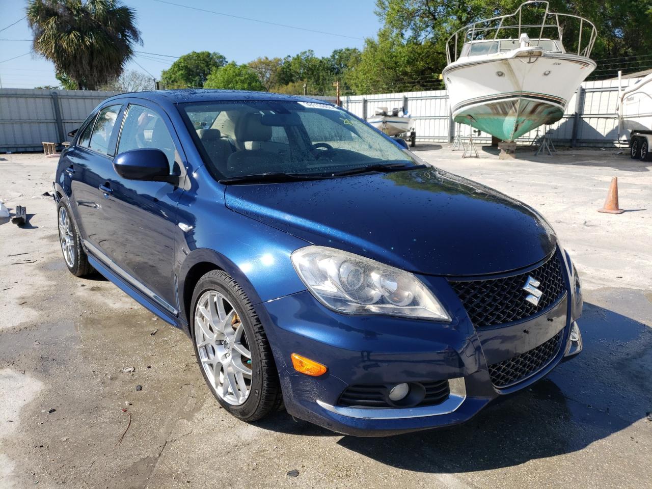 SUZUKI KIZASHI SP 2012 with VIN JS2RF9A85C6100214 - Photo from auction