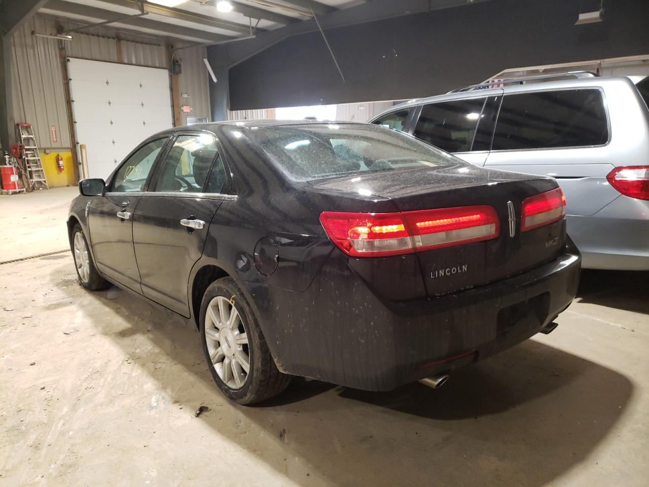 Foto 3 de la subasta – 2011 LINCOLN MKZ con VIN 3LNHL2GCXBR764720