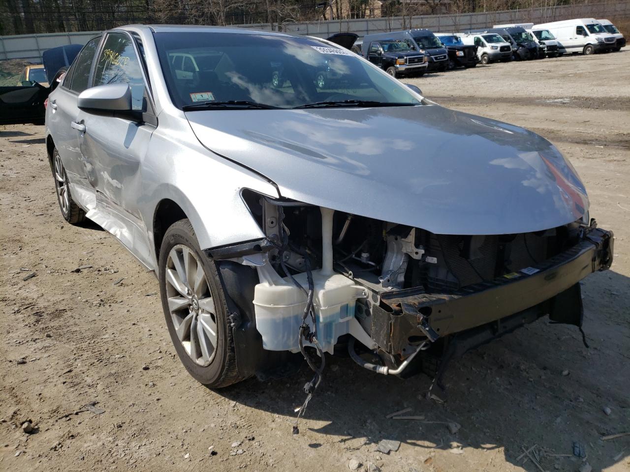 Photo 1 from auction – 2016 TOYOTA CAMRY LE with VIN 4T1BF1FK1GU203810