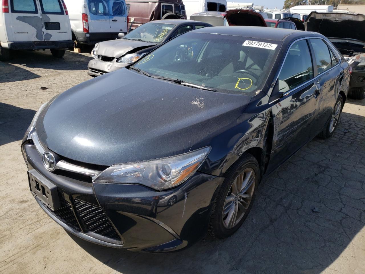 Photo 2 from auction – 2016 TOYOTA CAMRY LE with VIN 4T1BF1FK6GU200465