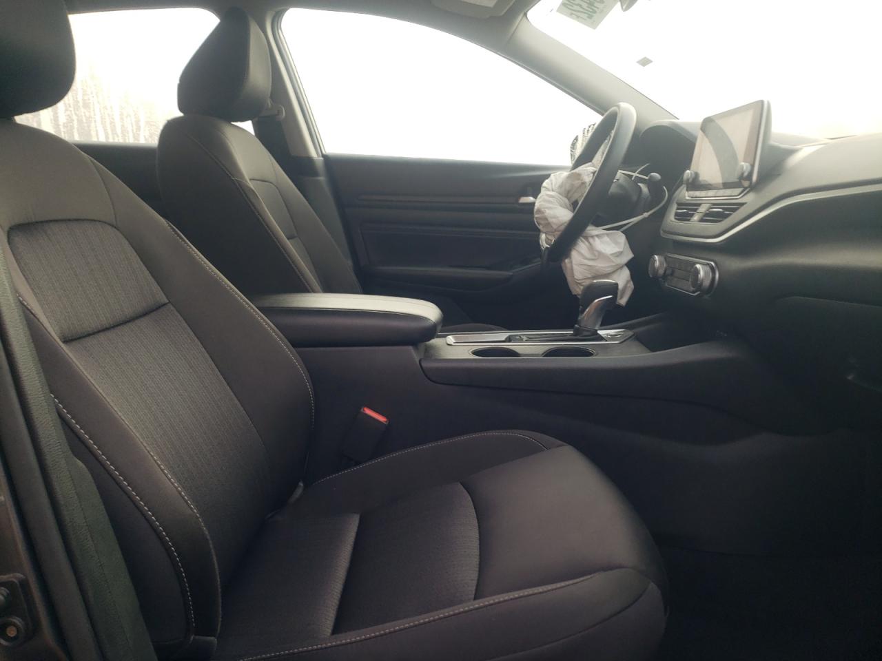 Photo 5 from auction – 2020 NISSAN ALTIMA S with VIN 1N4BL4BV3LC227952