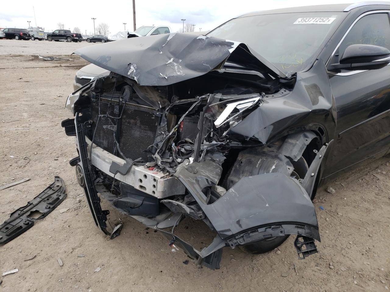 Photo 9 from auction – 2017 TOYOTA HIGHLANDER with VIN 5TDJZRFH9HS514286