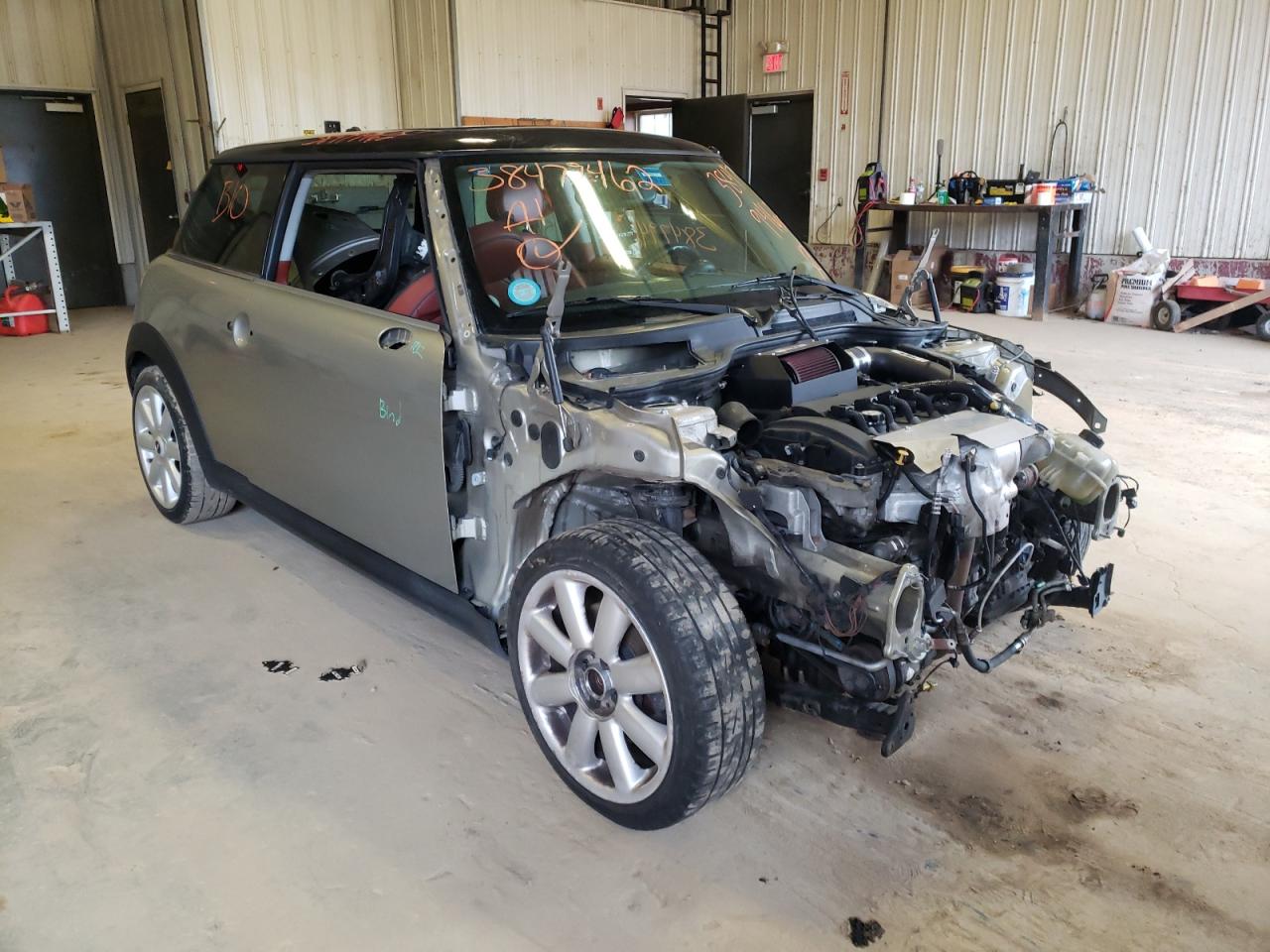 MINI COOPER S 2008 with VIN WMWMF73528TV33152 - Photo from auction