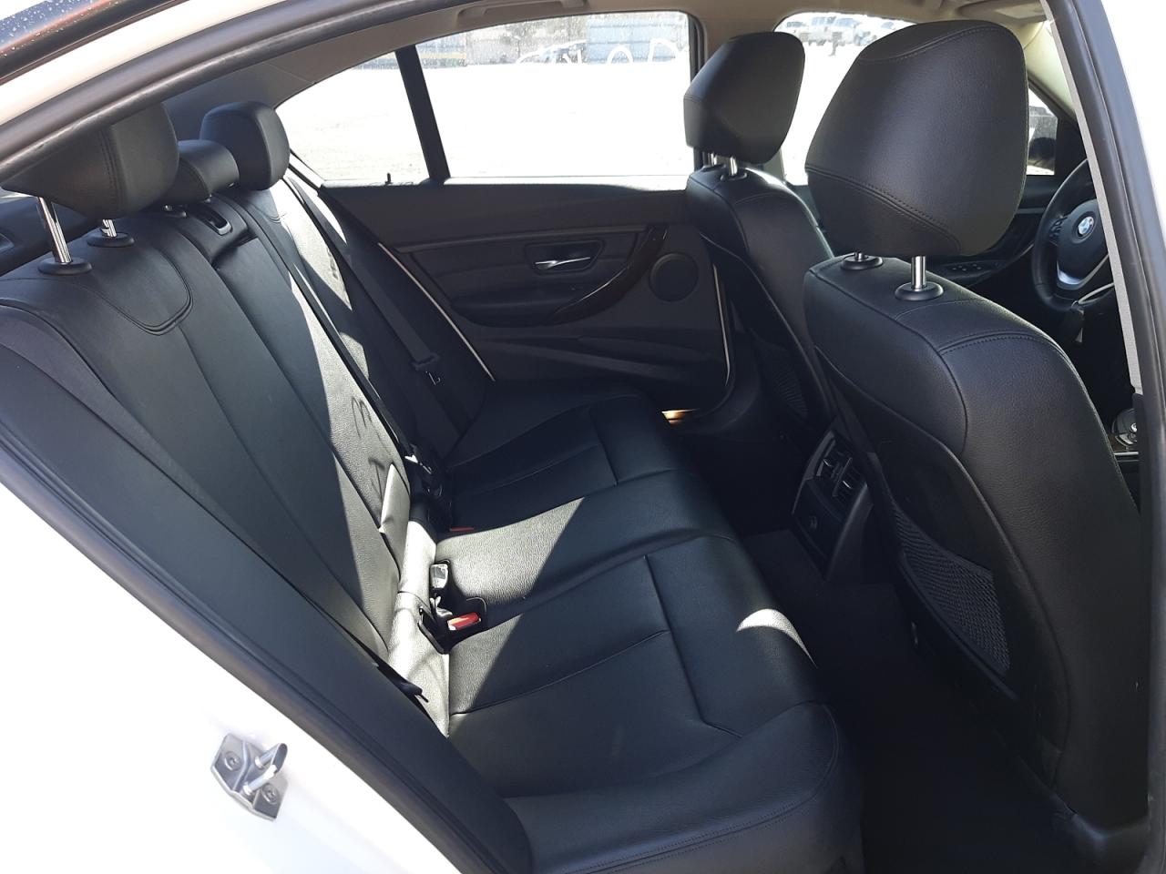 Photo 6 from auction – 2015 BMW 328 I SULE with VIN WBA3C1C57FK123113