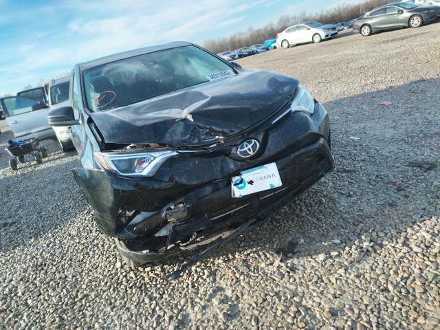Photo 9 from auction – 2018 TOYOTA RAV4 LE with VIN 2T3ZFREV1JW464023