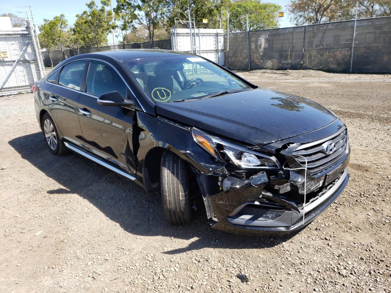 HYUNDAI SONATA SPO 2016 with VIN 5NPE34AF2GH333479 - Photo from auction