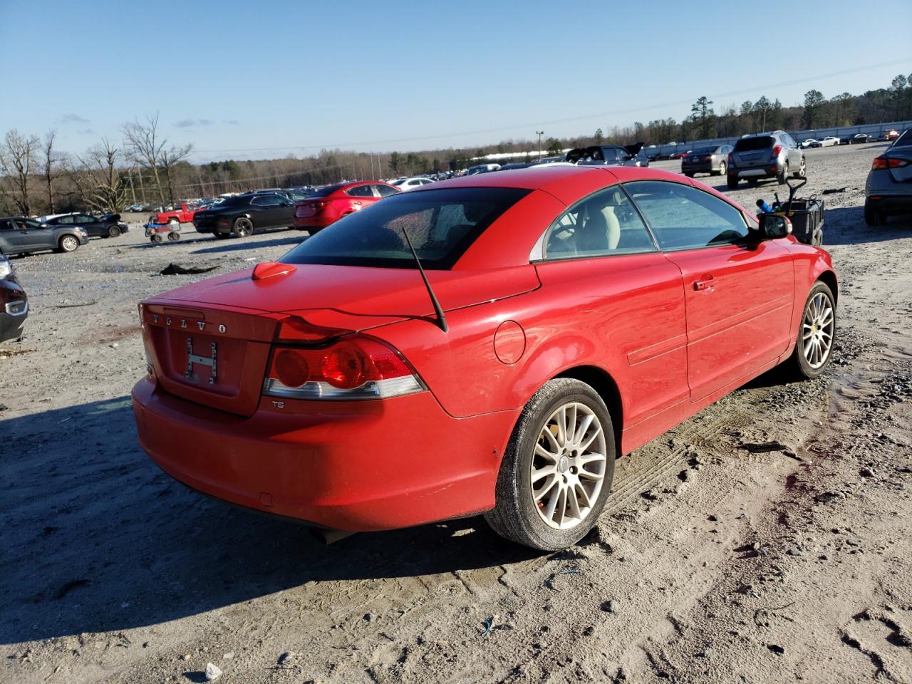 Photo 4 from auction – 2009 VOLVO C70 T5 with VIN YV1MC67289J076232