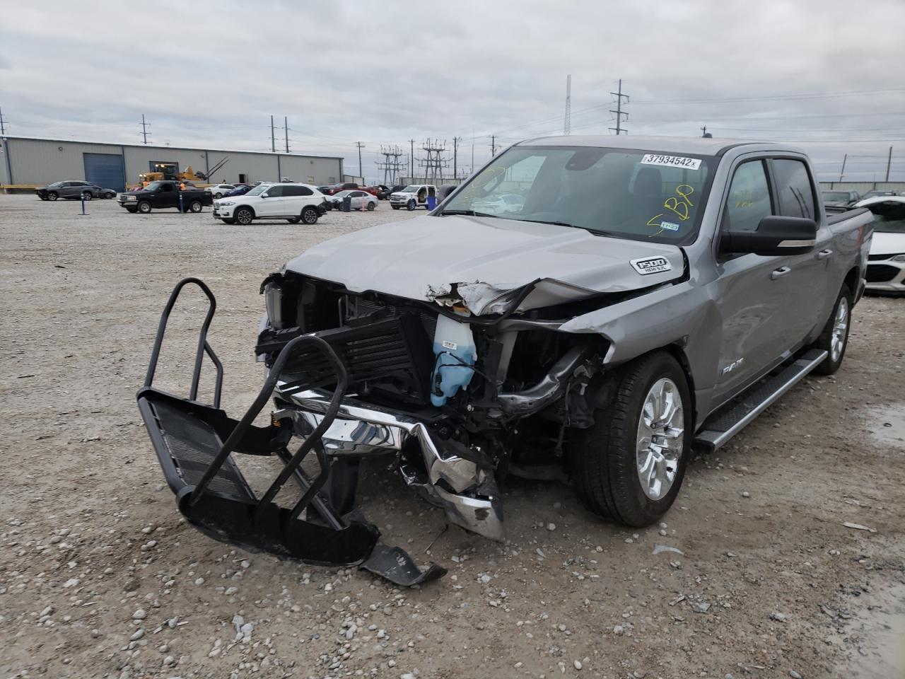Photo 2 from auction – 2022 RAM 1500 BIG H with VIN 1C6SRFFT8NN148174