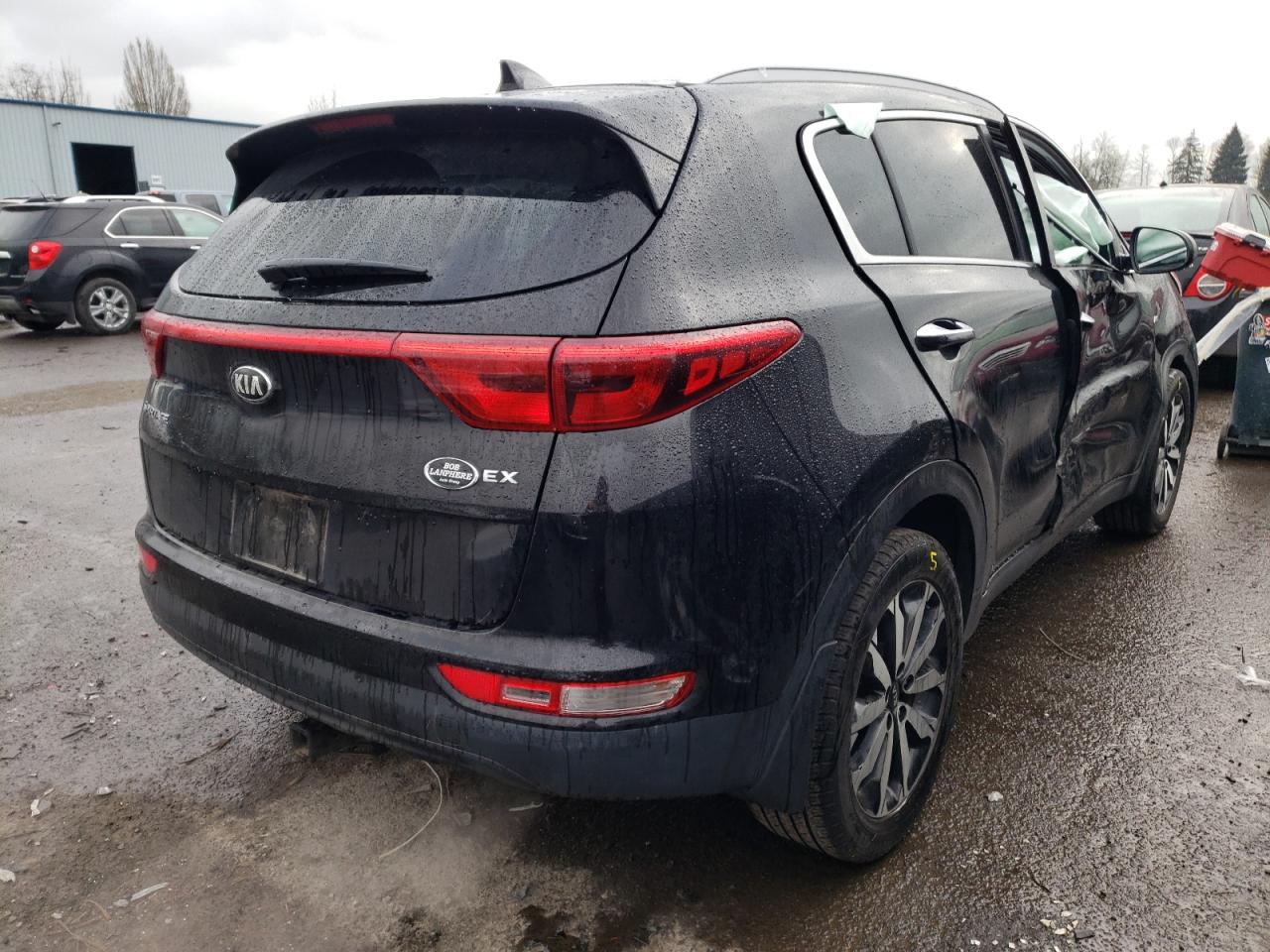 Photo 4 from auction – 2017 KIA SPORTAGE E with VIN KNDPNCAC2H7248019