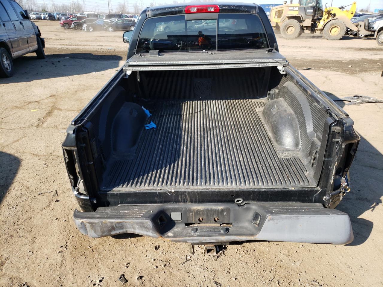 Photo 6 from auction – 2005 DODGE RAM 1500 S with VIN 1D7HA16K95J621422