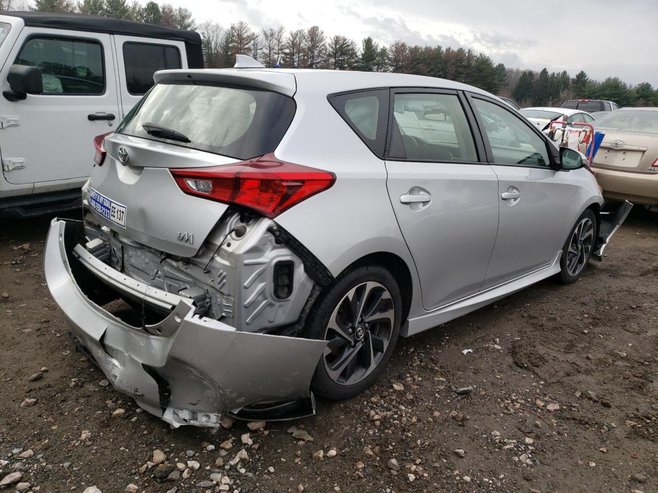 Photo 4 from auction – 2017 TOYOTA COROLLA IM with VIN JTNKARJE8HJ548902
