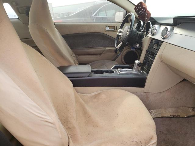 Photo 5 from auction – 2005 FORD MUSTANG with VIN 1ZVFT80N655249082