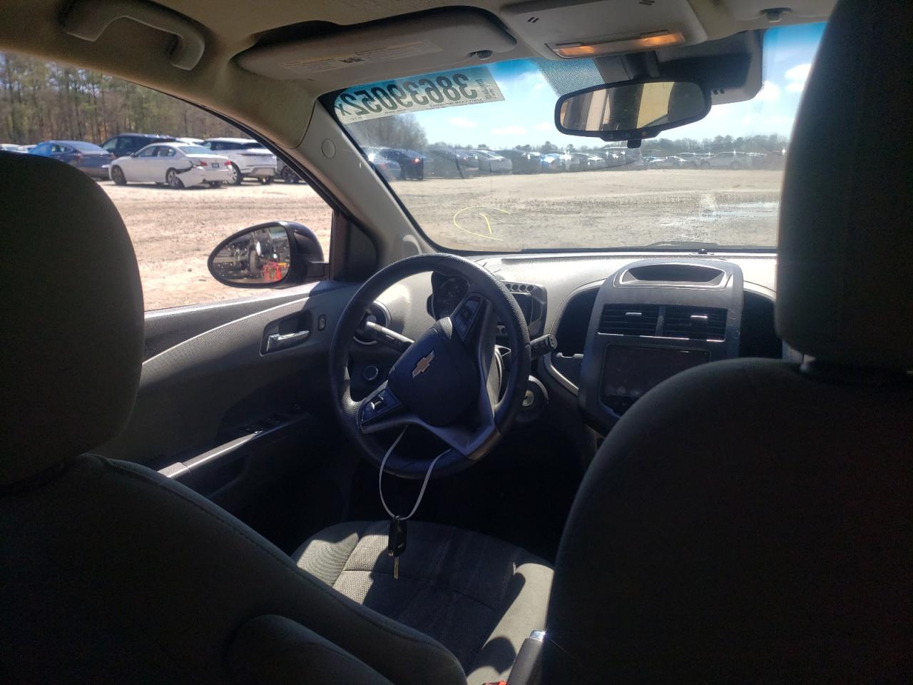 Photo 9 from auction – 2016 CHEVROLET SONIC LT with VIN 1G1JC6SH6G4121077