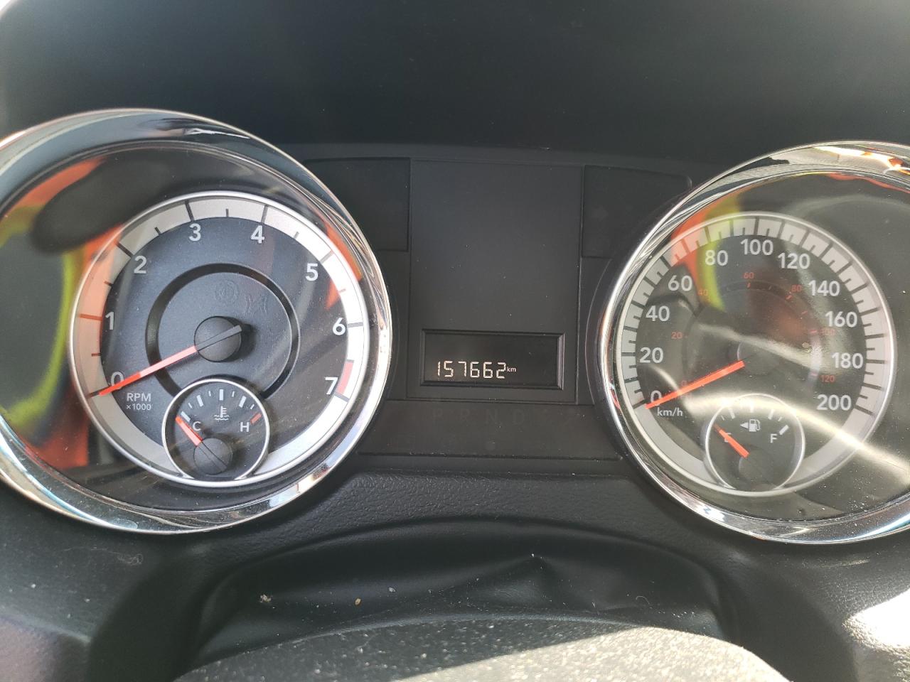 Photo 8 from auction – 2014 DODGE GRAND CARA with VIN 2C4RDGBG1ER455967