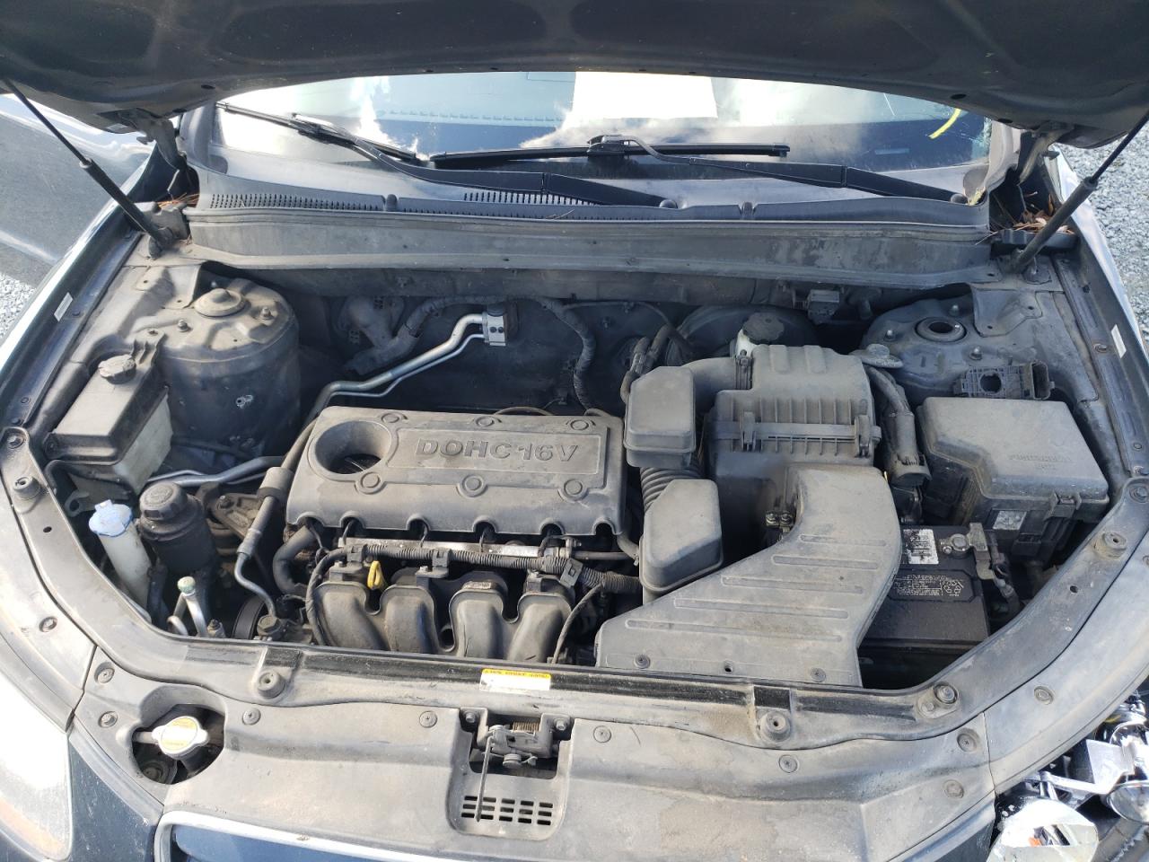 Photo 7 from auction – 2010 HYUNDAI SANTA FE G with VIN 5NMSG3AB1AH403993