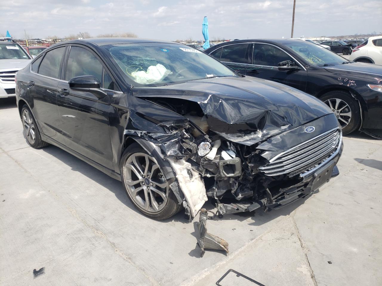 FORD FUSION SE 2017 with VIN 3FA6P0HDXHR406611 - Photo from auction