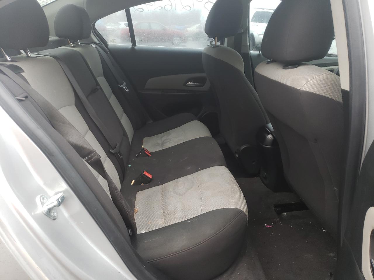 Photo 6 from auction – 2012 CHEVROLET CRUZE LS with VIN 1G1PC5SH3C7366934