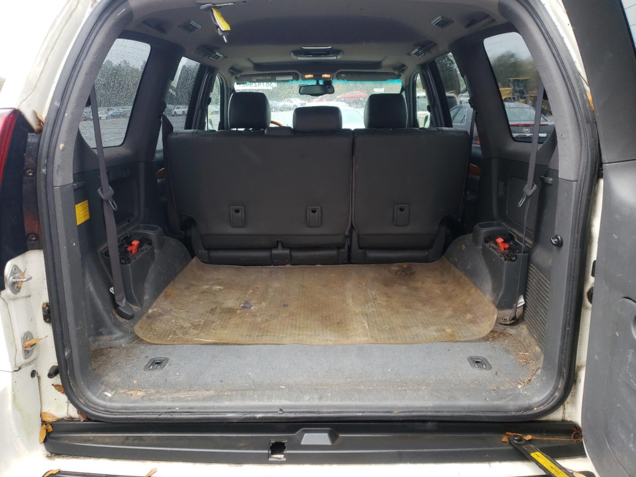 Photo 9 from auction – 2004 LEXUS GX 470 with VIN JTJBT20X340036129