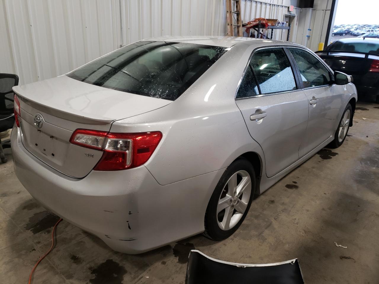 Photo 4 from auction – 2013 TOYOTA CAMRY L with VIN 4T1BF1FK5DU223151