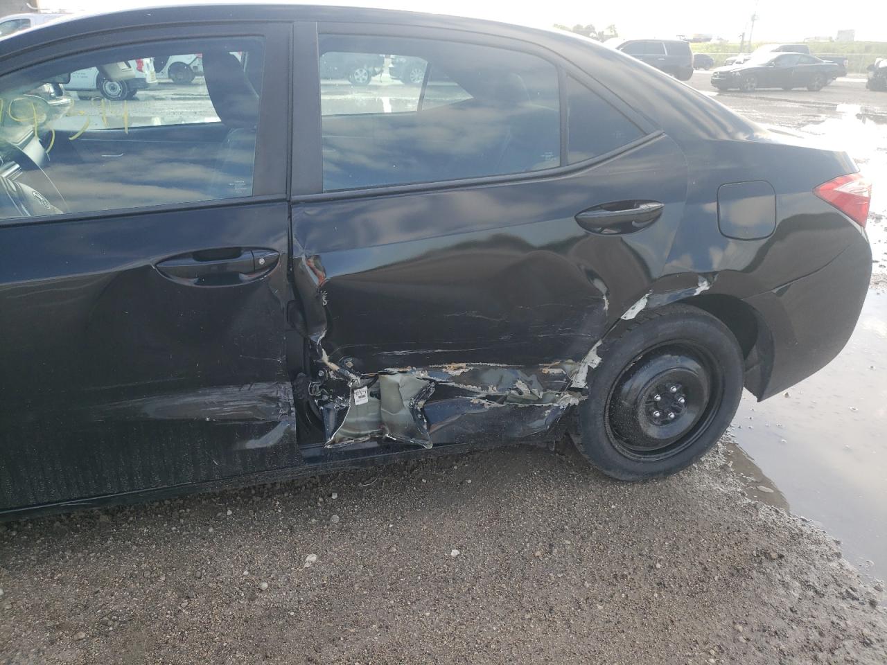 Photo 9 from auction – 2017 TOYOTA COROLLA L with VIN 5YFBURHE0HP571488