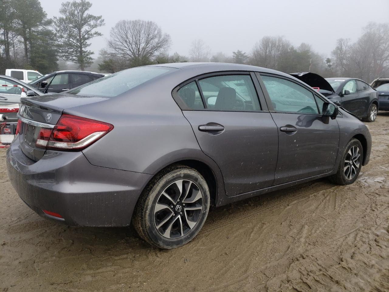 Photo 4 from auction – 2015 HONDA CIVIC EX with VIN 19XFB2F85FE234163