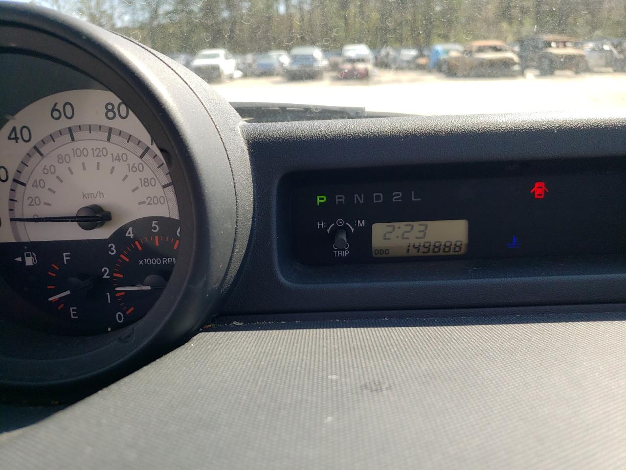 Photo 8 from auction – 2005 TOYOTA SCION XB with VIN JTLKT324154029366