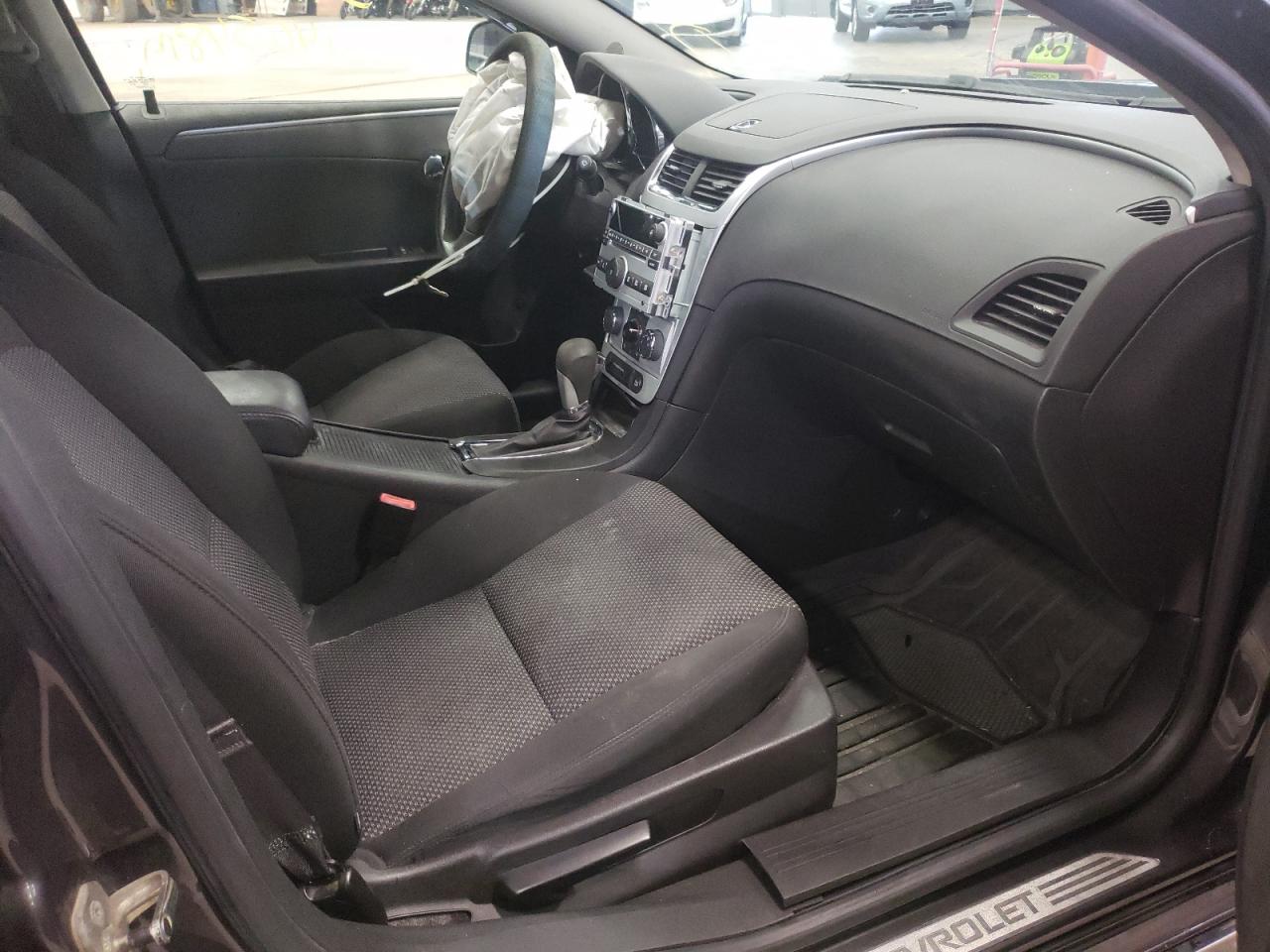 Photo 5 from auction – 2011 CHEVROLET MALIBU 1LT with VIN 1G1ZC5E17BF323631