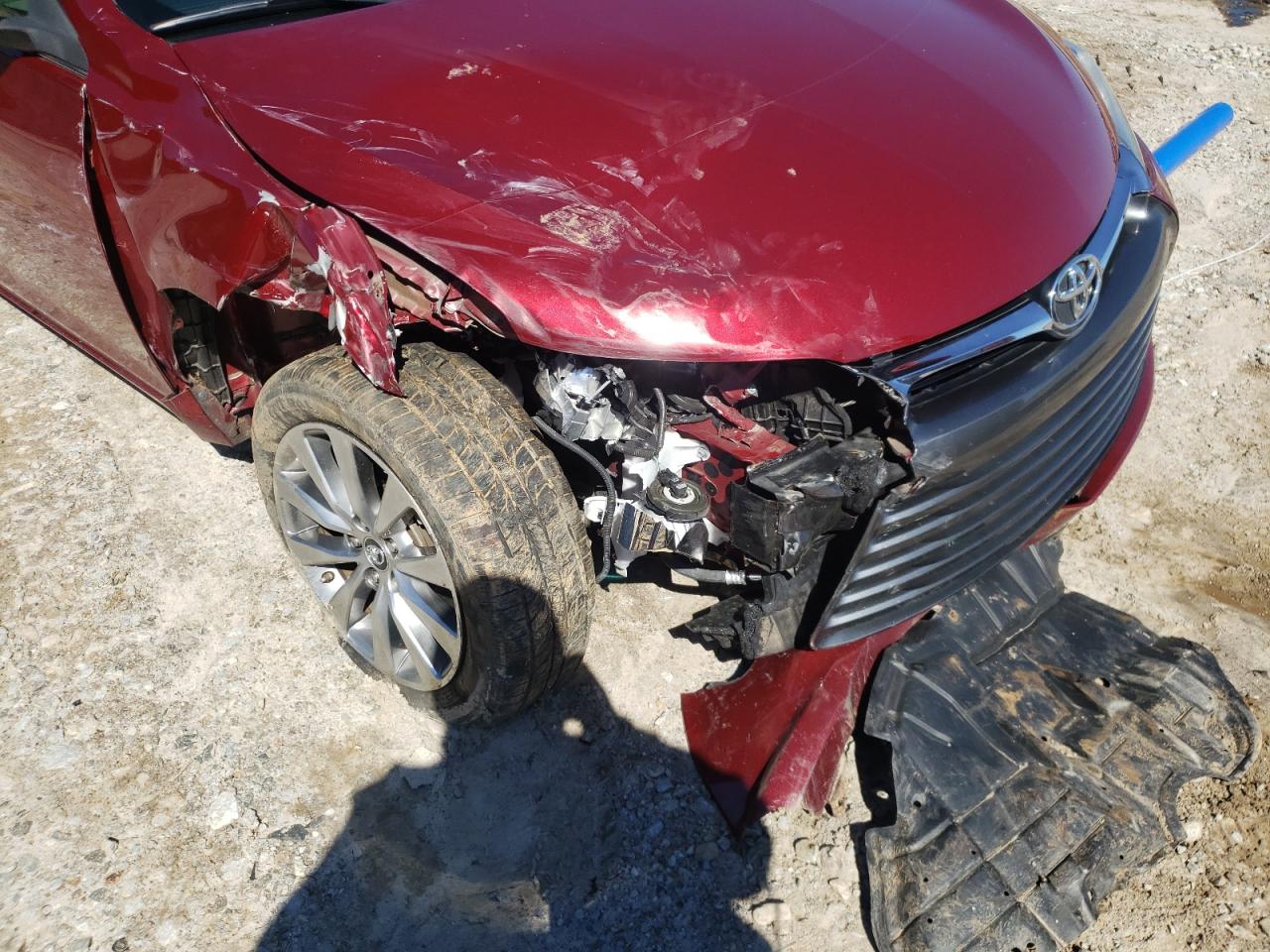 Photo 9 from auction – 2017 TOYOTA CAMRY LE with VIN 4T1BF1FKXHU619811