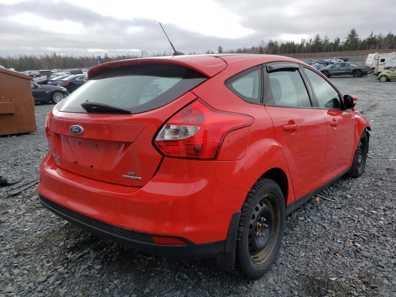Photo 4 from auction – 2013 FORD FOCUS SE with VIN 1FADP3K2XDL238607