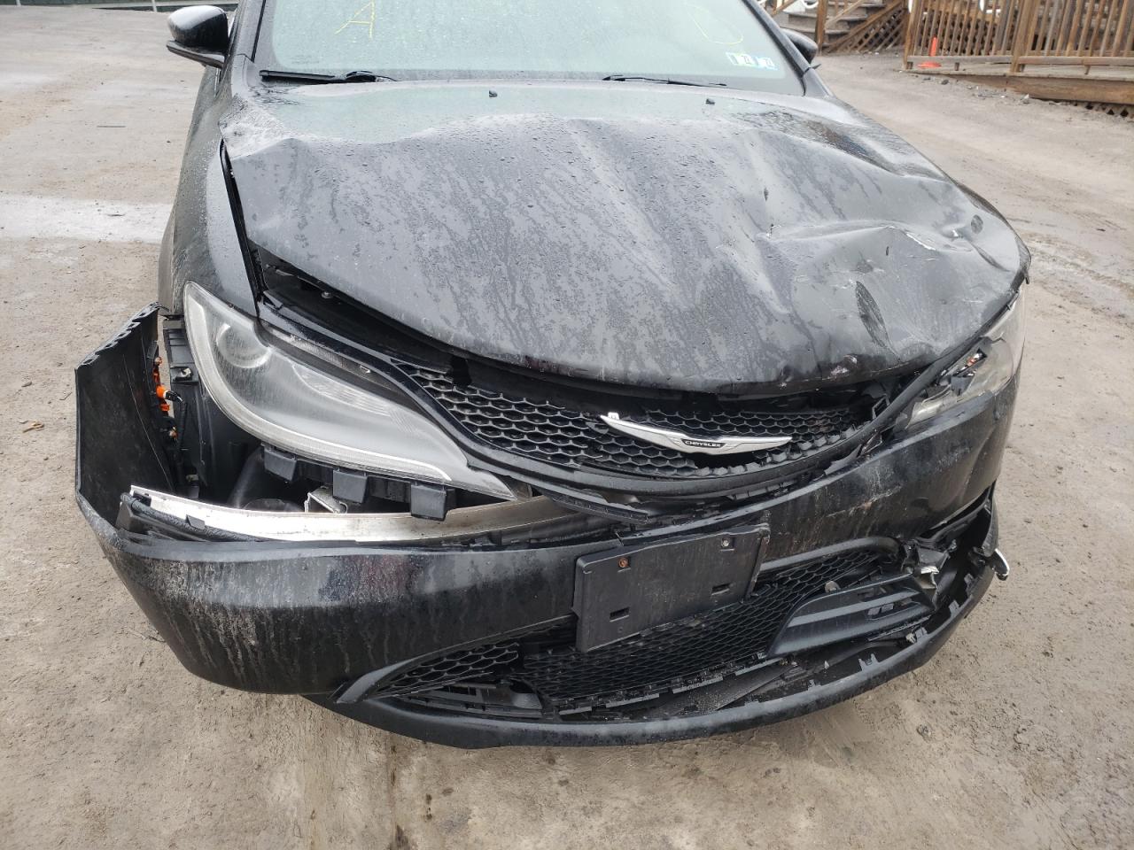 Photo 9 from auction – 2015 CHRYSLER 200 S with VIN 1C3CCCDG3FN739649