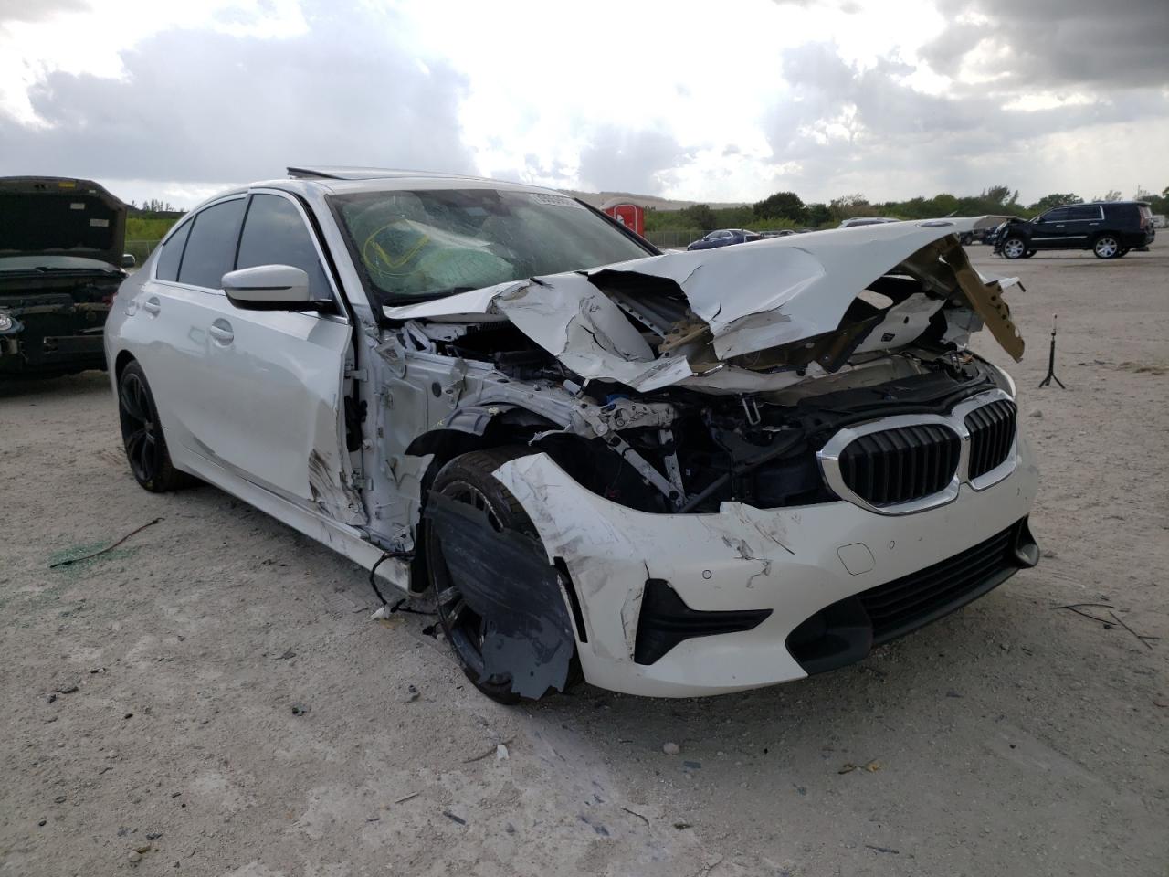 BMW 330I 2019 with VIN WBA5R1C53KAE81870 - Photo from auction