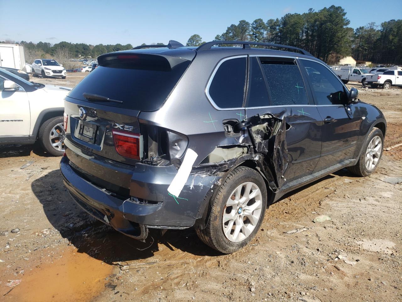 Photo 4 from auction – 2013 BMW X5 XDRIVE3 with VIN 5UXZV4C57D0E05058