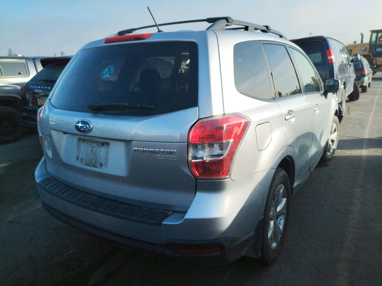 Photo 4 from auction – 2014 SUBARU FORESTER 2 with VIN JF2SJAEC5EH498897