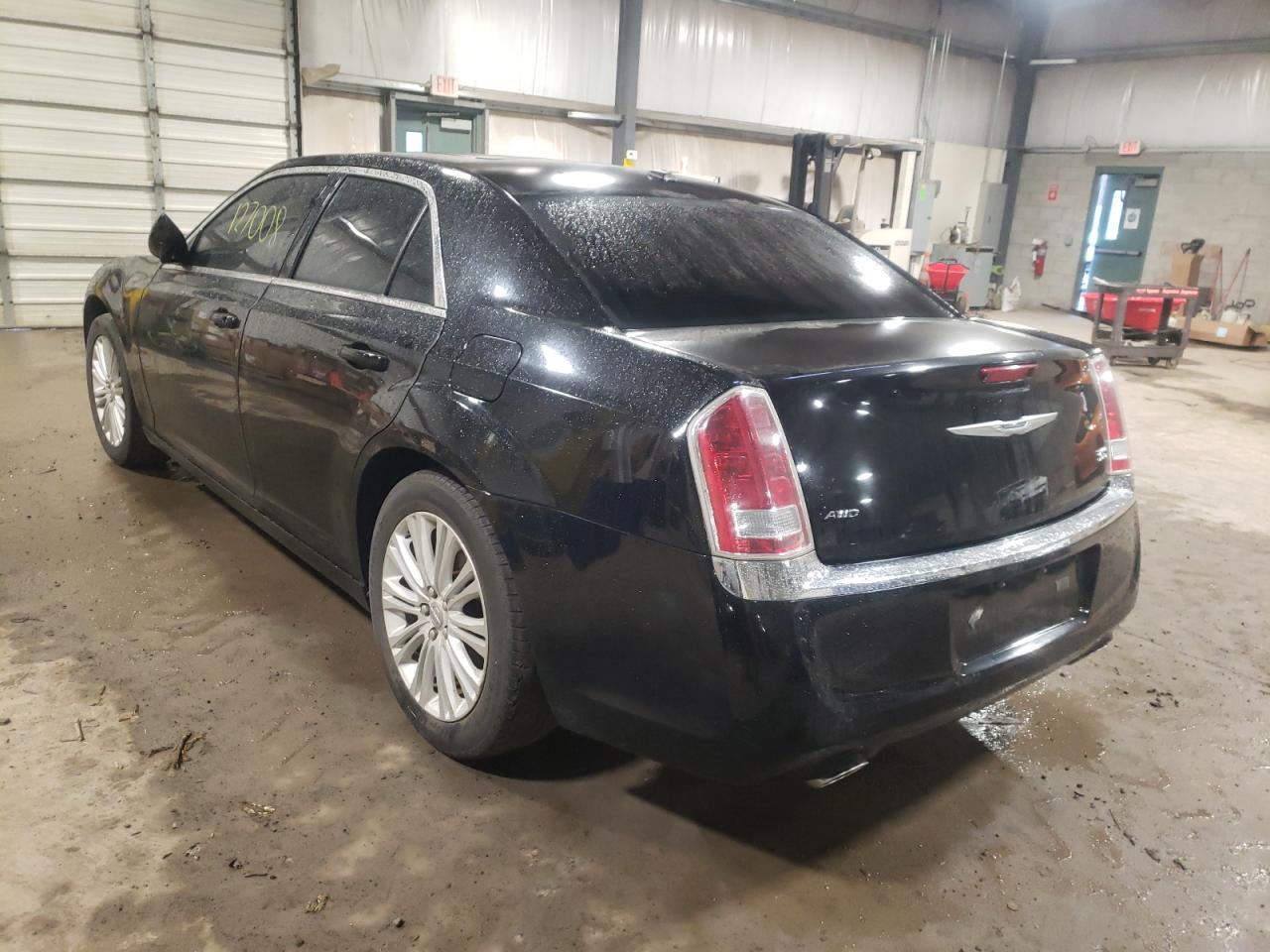 Photo 3 from auction – 2014 CHRYSLER 300 with VIN 2C3CCARG6EH160417