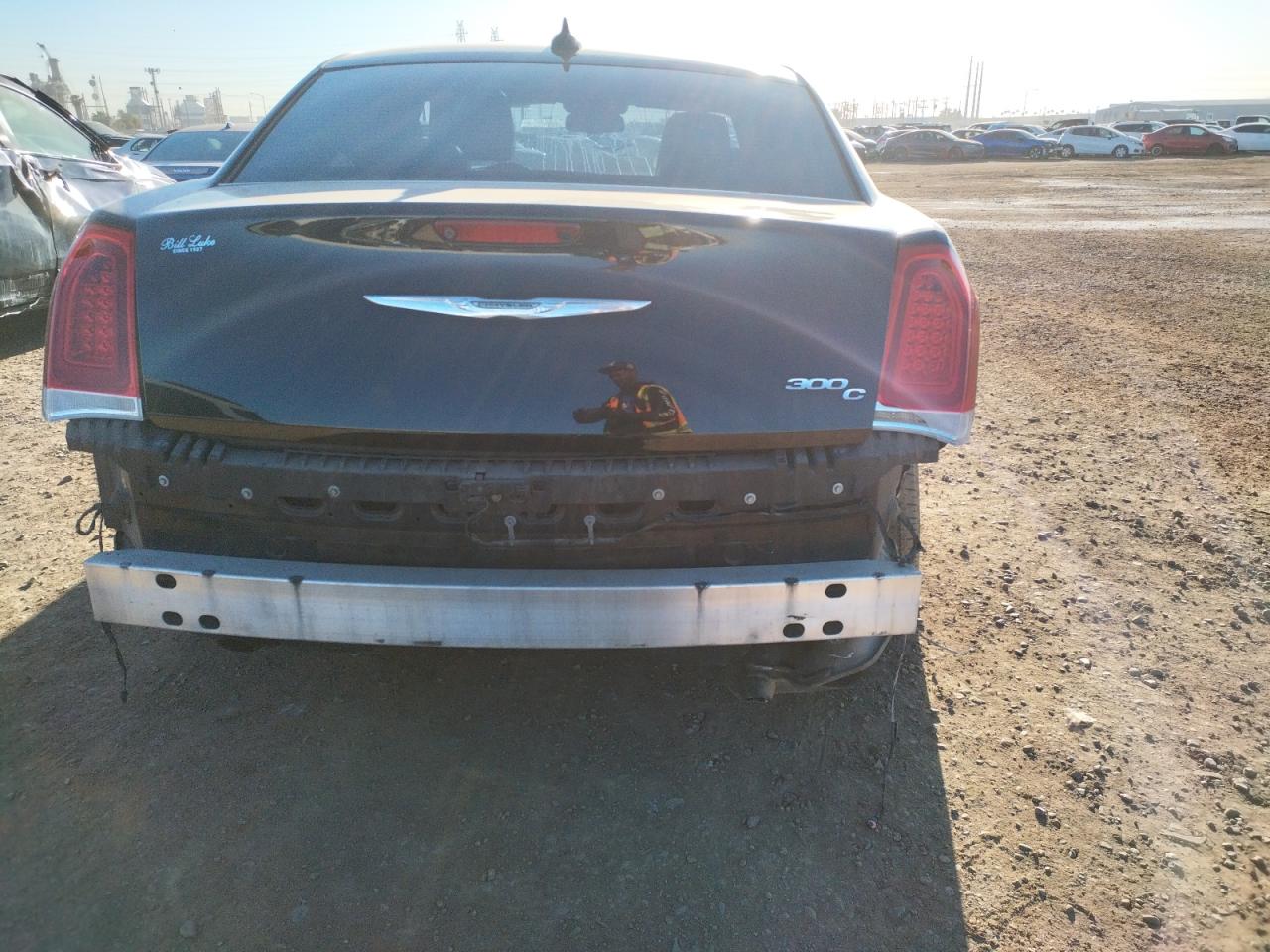 Photo 9 from auction – 2016 CHRYSLER 300C with VIN 2C3CCAEG2GH105634
