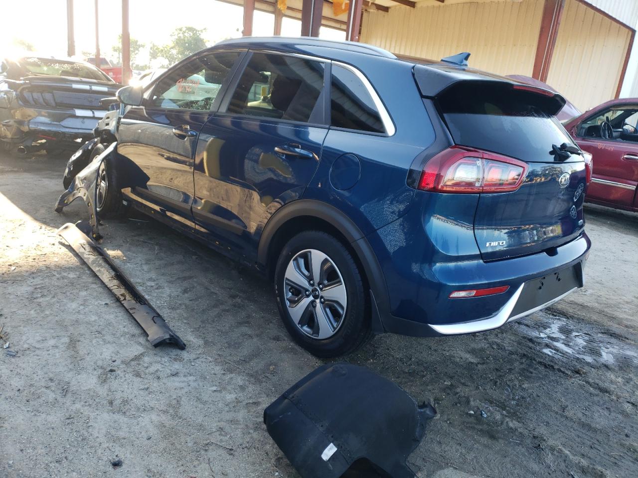 Photo 3 from auction – 2019 KIA NIRO FE with VIN KNDCB3LC6K5349653